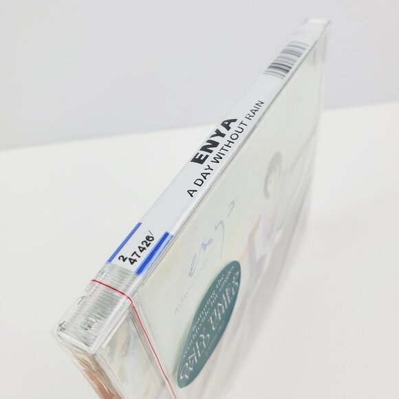 Enya A Day Without Rain CD 2000 New Age Music Hype Sticker Sealed - Picture 4 of 9